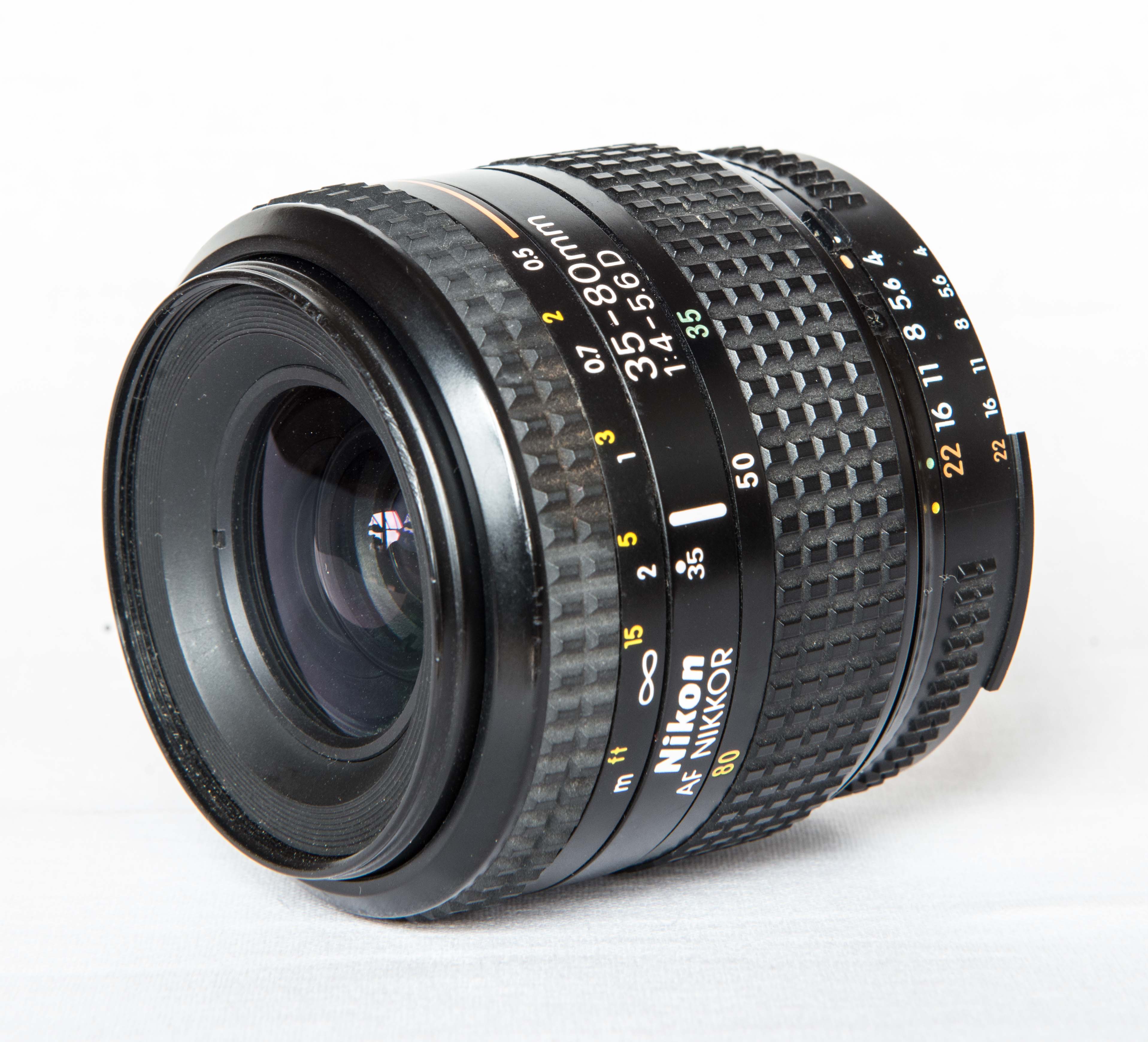 AF Nikkor 35 - 80 mm - 4-5.6 D